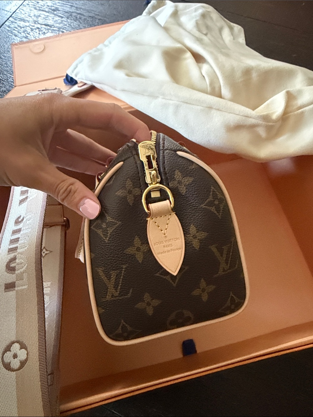 Louis Vuitton Speedy 20 - Picture 5 of 9